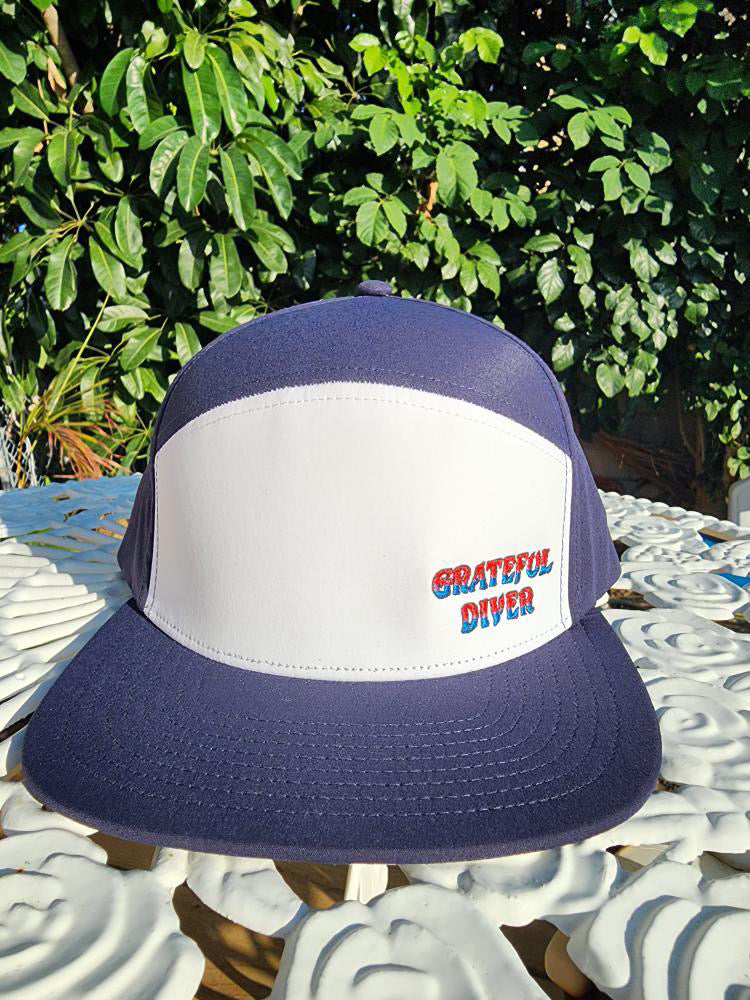 Grateful Diver Modern 6 Panel Hat (2 Colors Available)