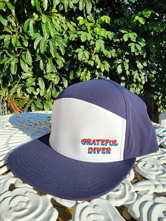 Grateful Diver Modern 6 Panel Hat (2 Colors Available)