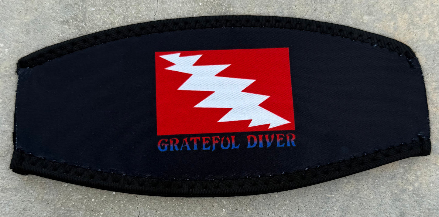 Grateful Diver Reversible Mask Strap Cover